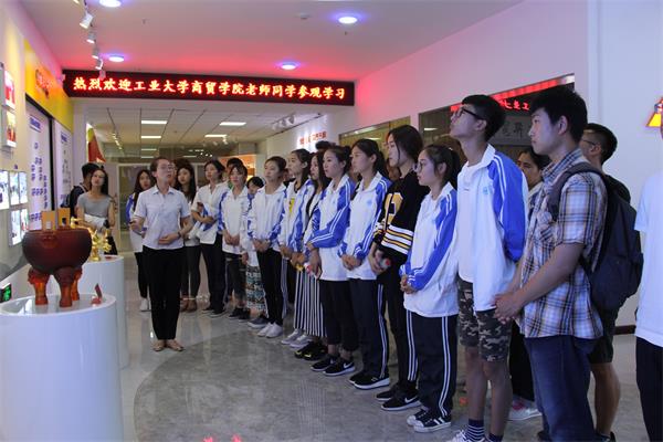 校企共建 梦想起航——记校企相助丰硕效果