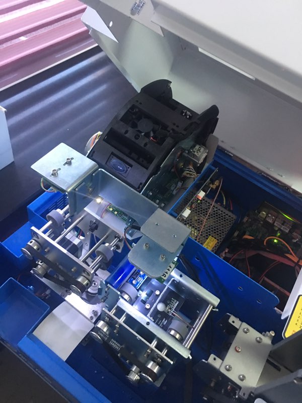 清静收支，与同胞配合前行